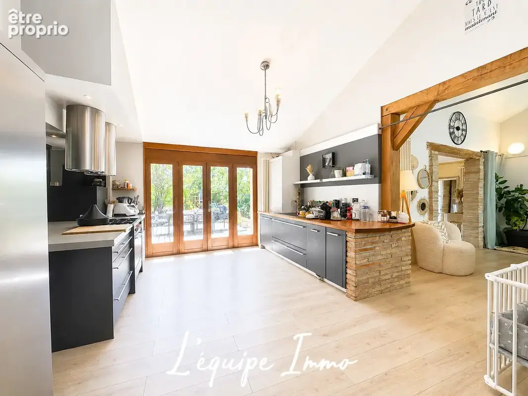 Maison familiale t7 jardin piscine - photo 5