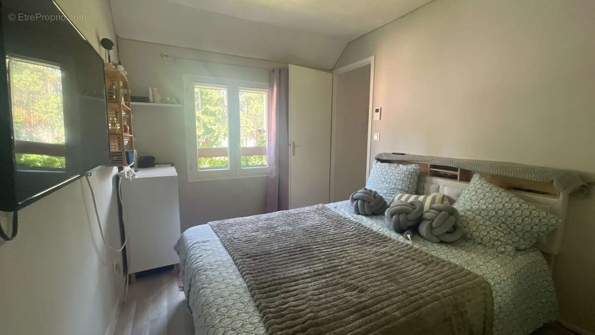 Maison Familiale 5 pièces á vendre,  TRAPPES (78) - photo 7