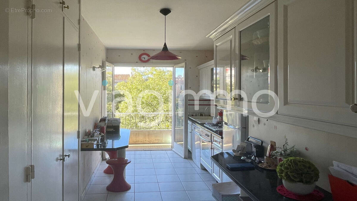 Appartement à MARSEILLE-8E