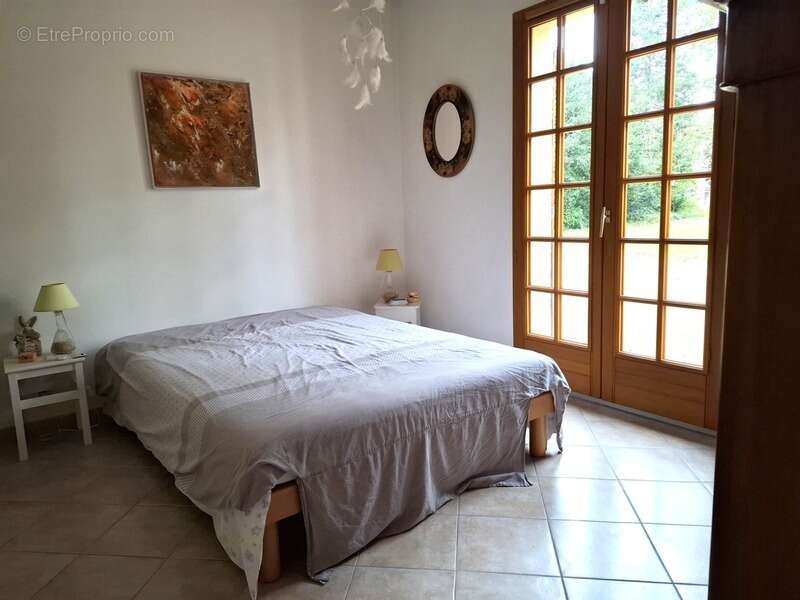 Maison à FEUCHEROLLES