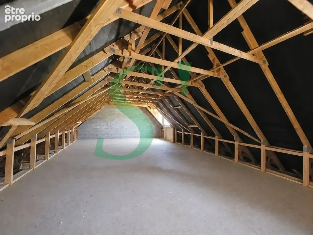 Maison récente de 2018  96,7 m² habitables + étage aménageable de 83 m² - photo 9