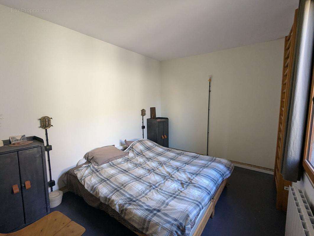 Maison  de ville 4 pièces 85 m2 3 chambres (Fort potentiel) - photo 12