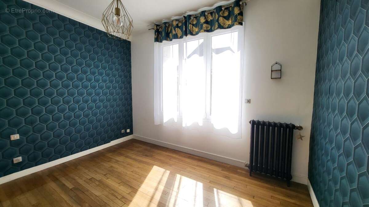 Maison à SAINT-QUENTIN