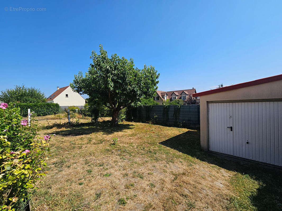 Maison individuelle 2014 * quartier résidentiel * limitrophe andrésy * dpe top - photo 6