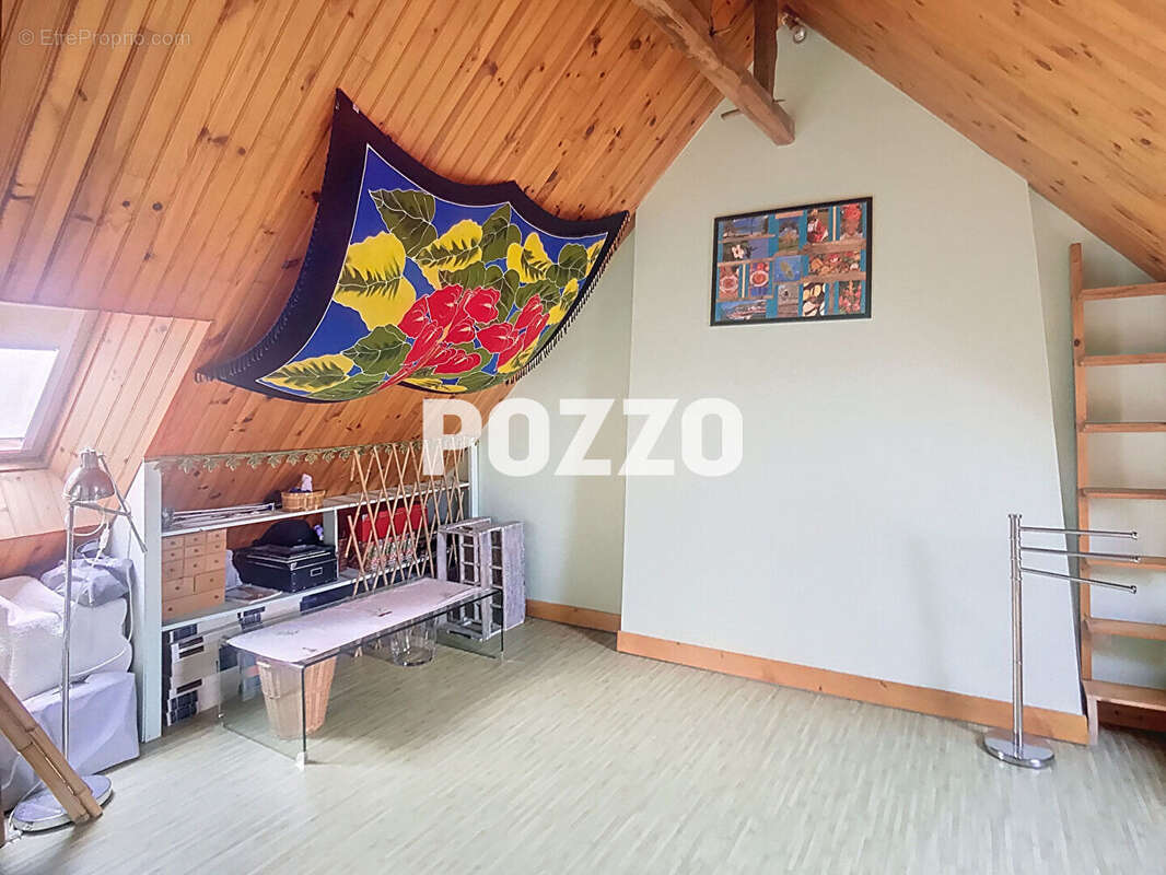 Maison à SAINT-SEVER-CALVADOS