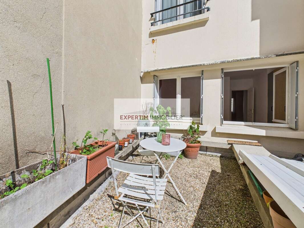 Appartement à VERSAILLES