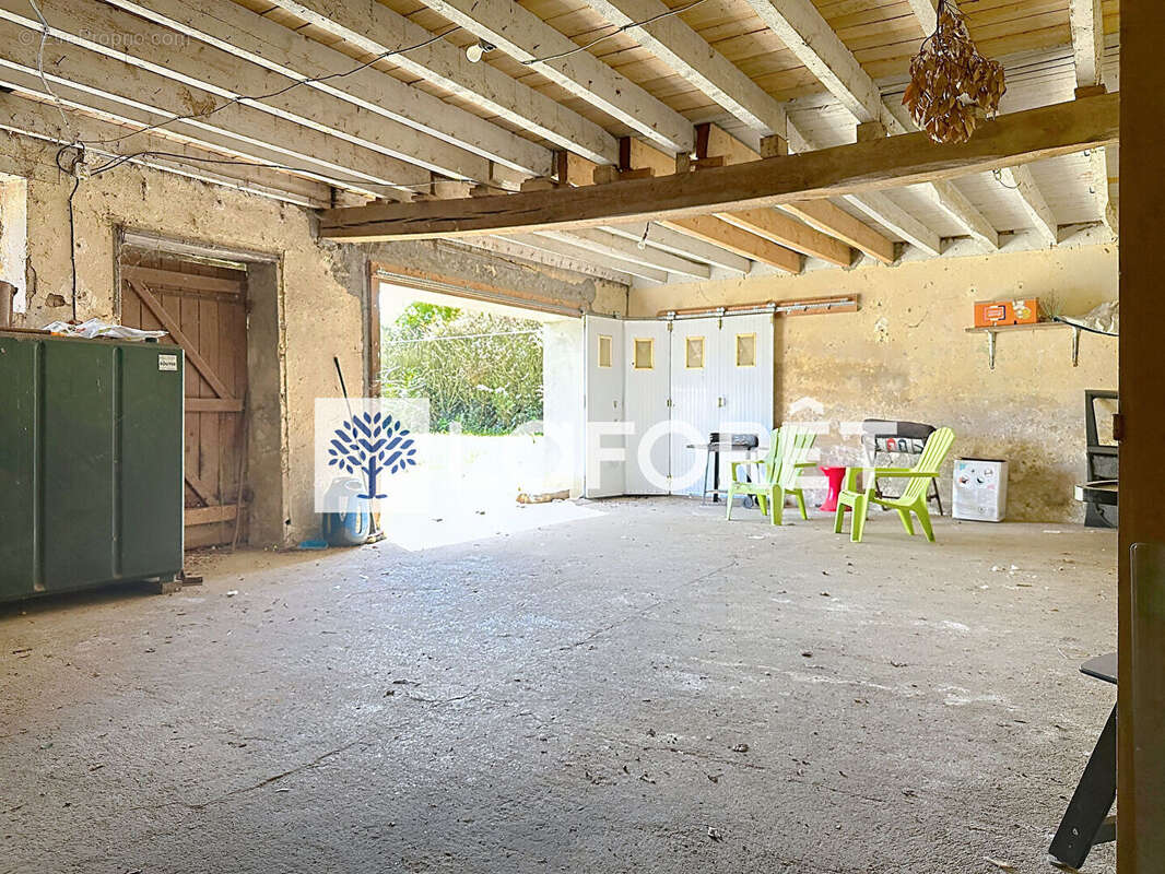 Maison à AIRVAULT