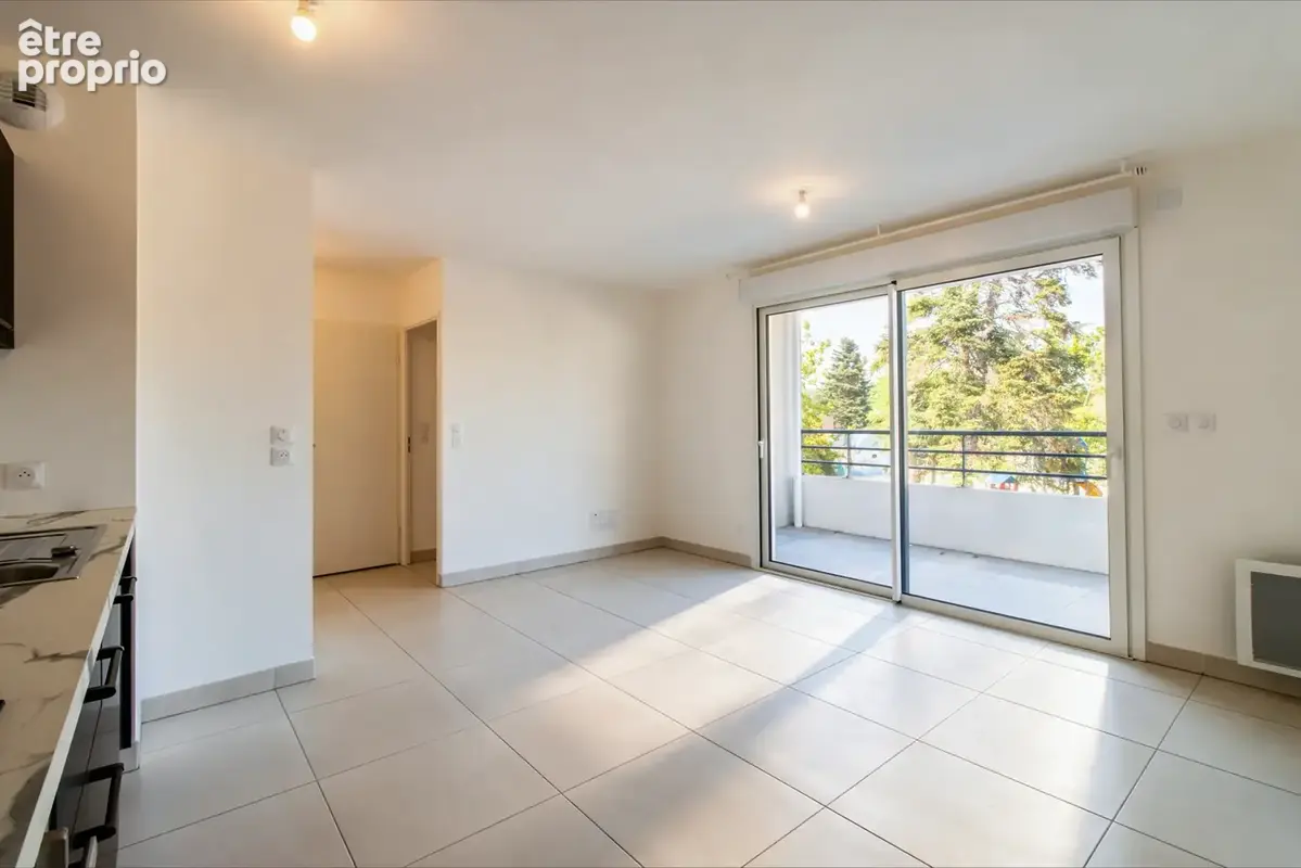 Vend appartement t2 terrasse garage 34800 clermont l herault - photo 8