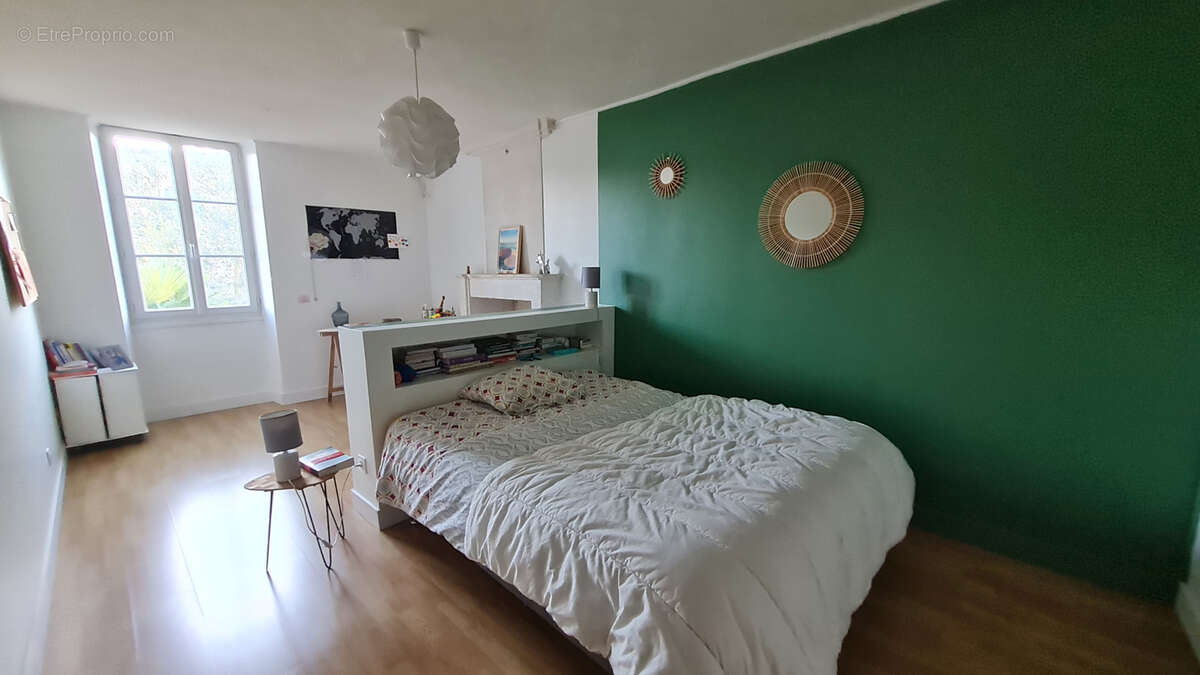 Maison à ASNIERES-SUR-NOUERE