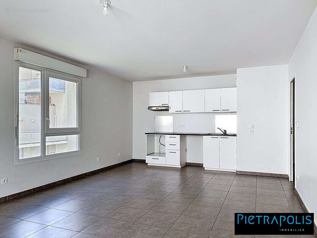 Appartement à VAULX-EN-VELIN