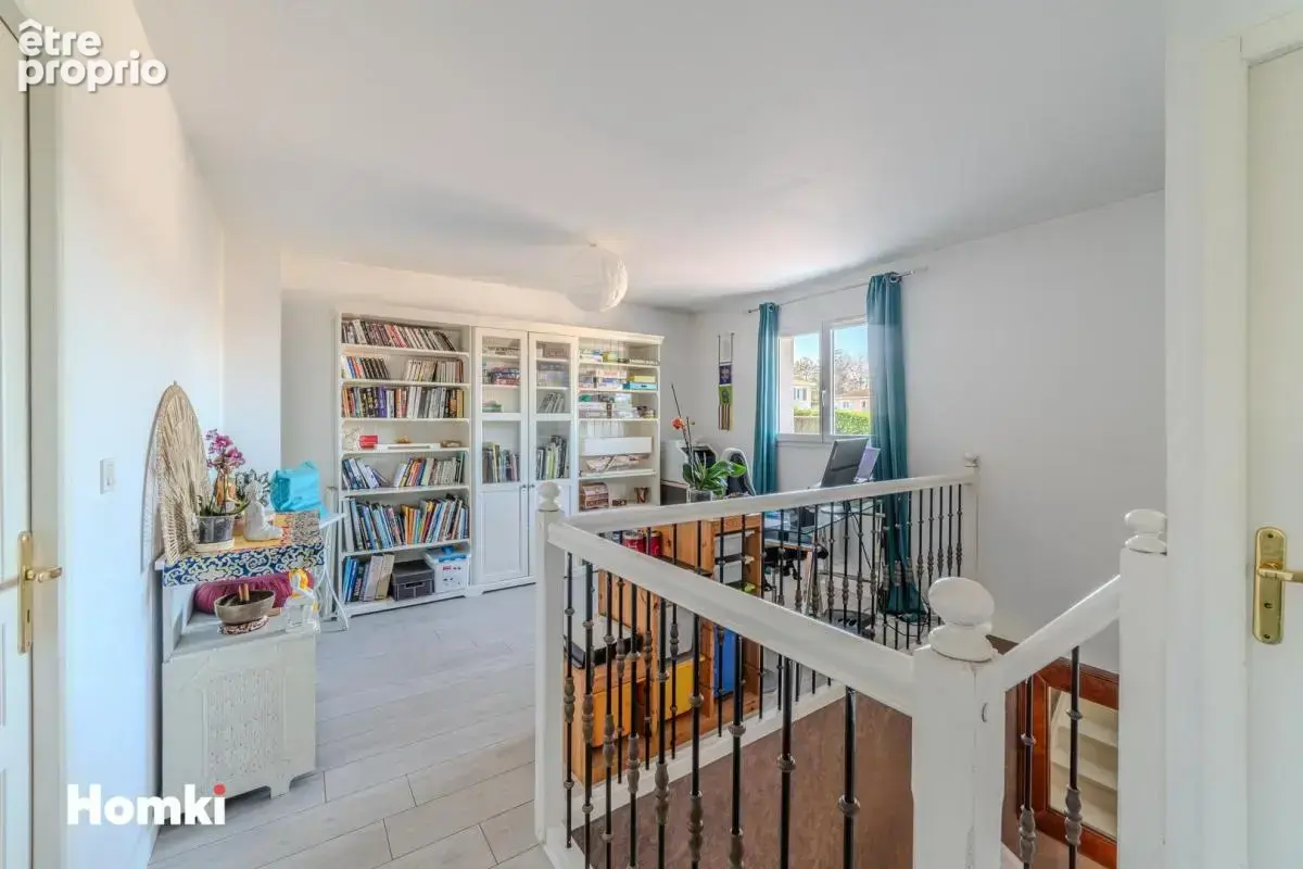 Maison/Villa T5 de 125 m² à Éveux 69210 - photo 10
