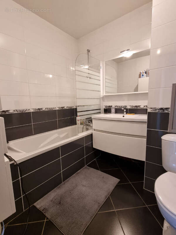 Appartement à CHENOVE