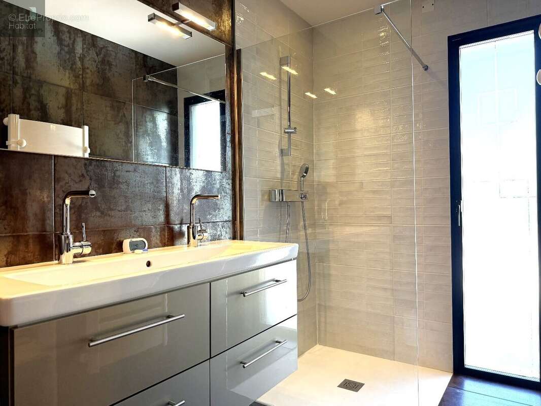 Maison t5 le monastere - photo 10