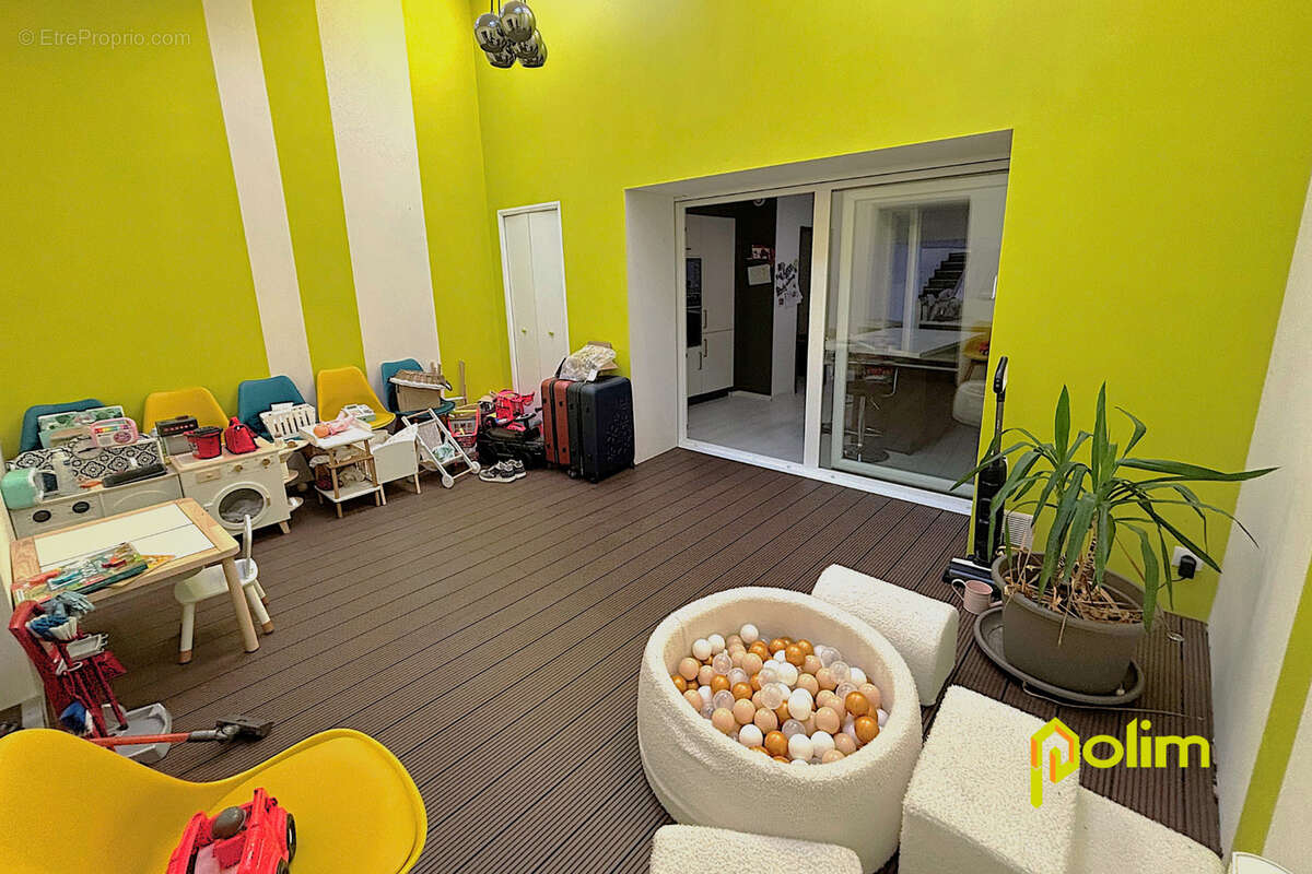 Maison à MONTAUVILLE