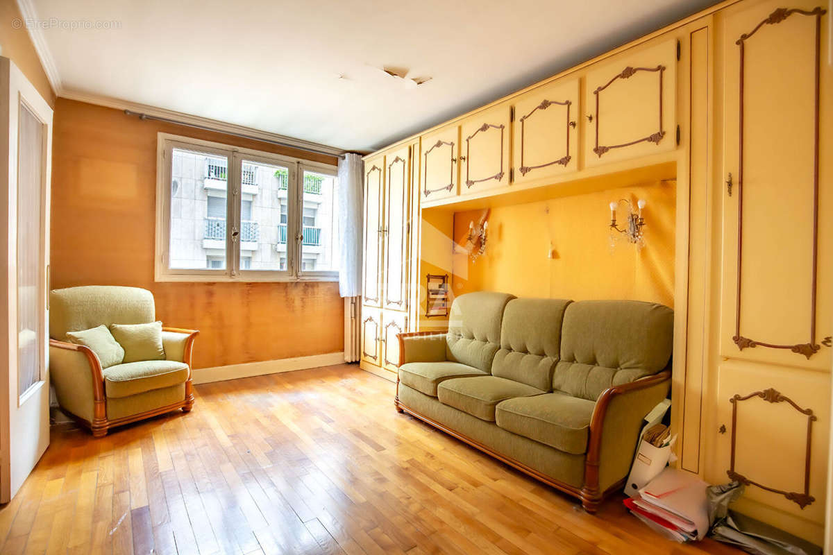 Appartement à PARIS-12E
