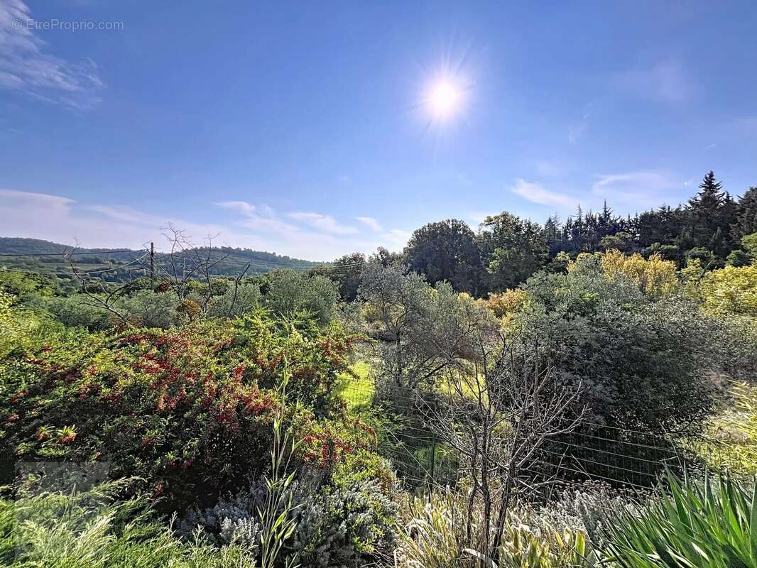 Maison à BEAUMONT-DE-PERTUIS