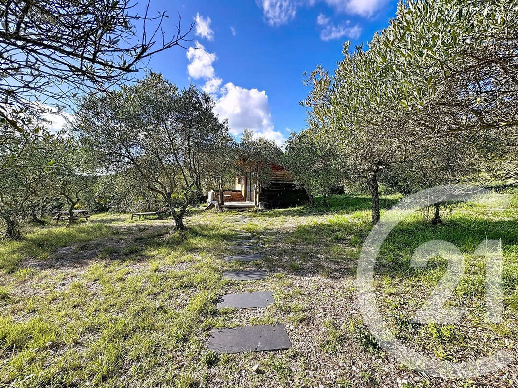 Maison à VAUVENARGUES