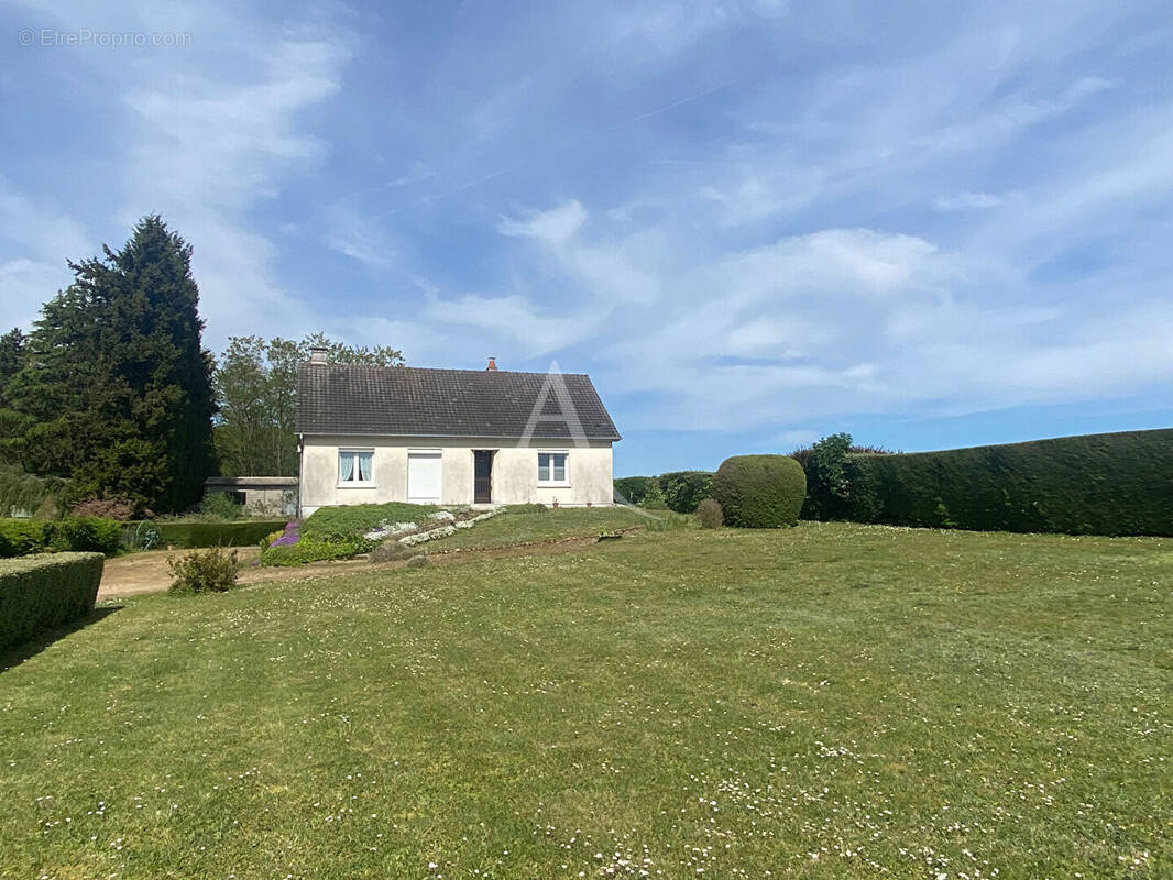 Maison à FAY-AUX-LOGES