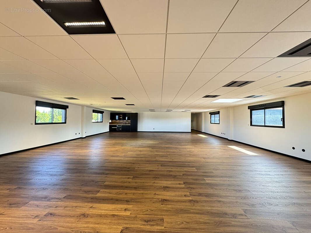 Plateau neuf de bureaux 228 m² - betheny - photo 5