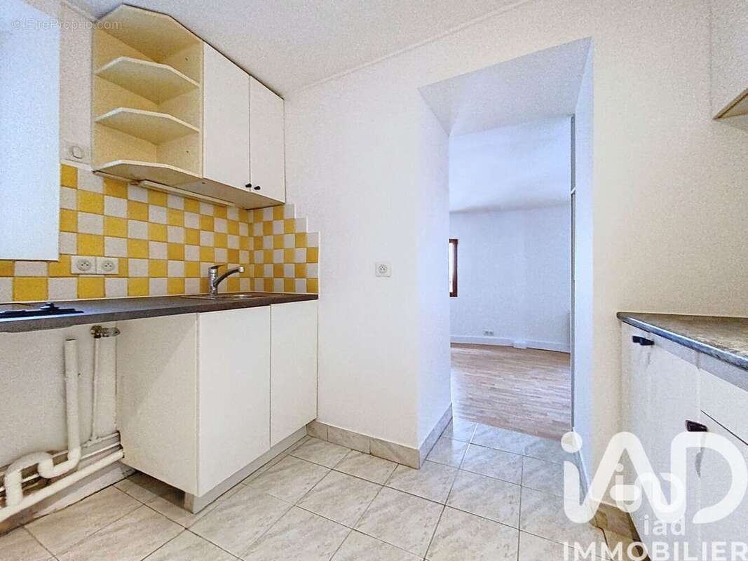 Photo 4 - Appartement à SAINT-CYR-L'ECOLE
