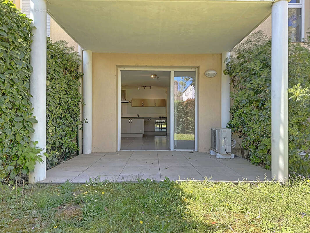 Vidauban : t2 en rez de jardin - photo 3