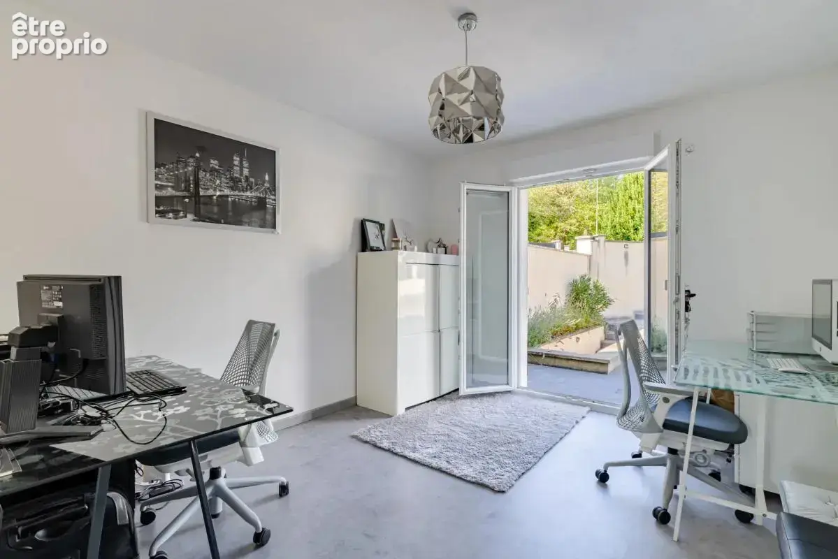 Maison entièrement rénovée de 105,33 m² avec jardin, sous-sol - photo 7