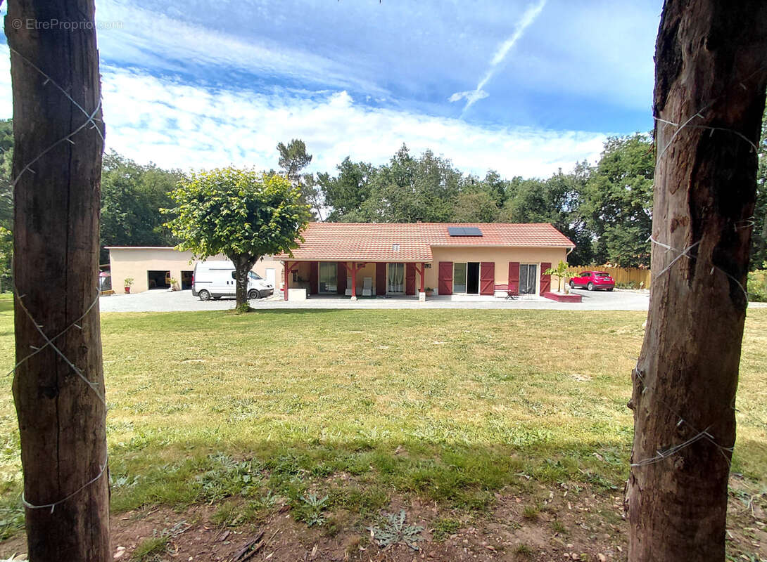 Les Lèches - Plain-pied de 4 chambres - photo 26