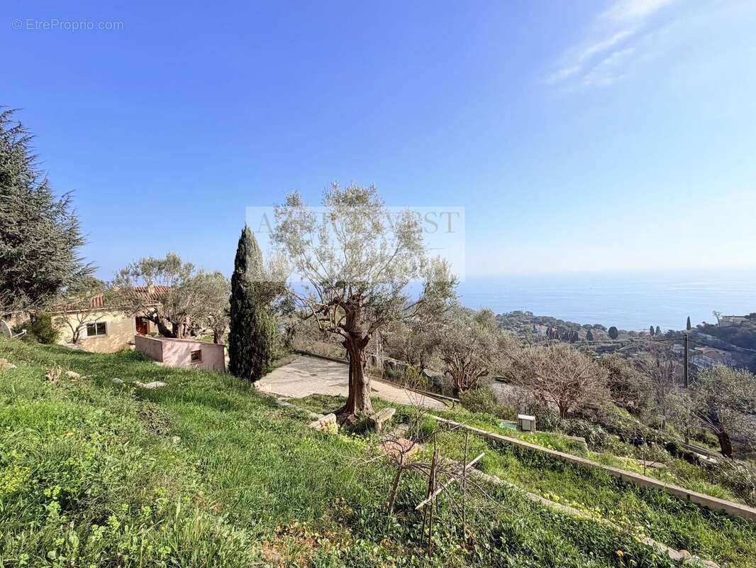 Maison à ROQUEBRUNE-CAP-MARTIN