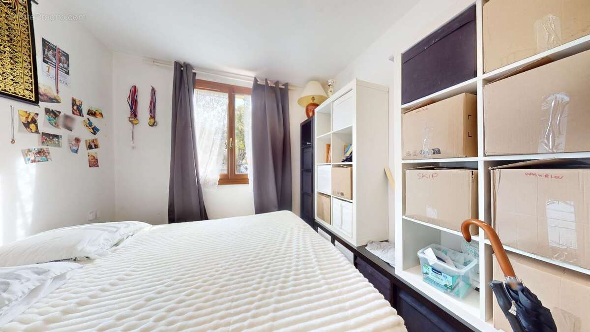 Appartement à SAINTE-FOY-LES-LYON