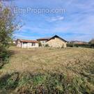 Maison à SAINT-JEAN-DE-MOIRANS