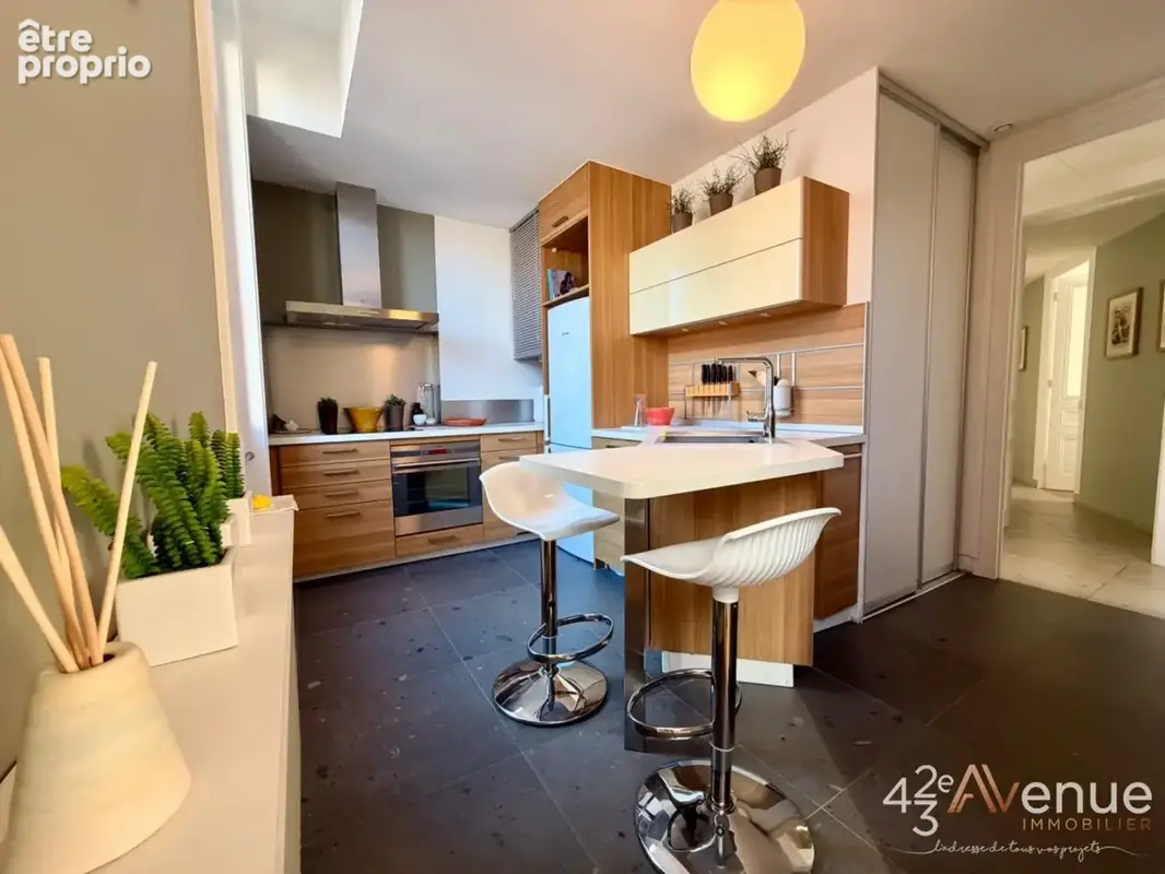 Appartement 3 pièces 88 m² à vendre à Saint-Etienne (42000) - photo 4