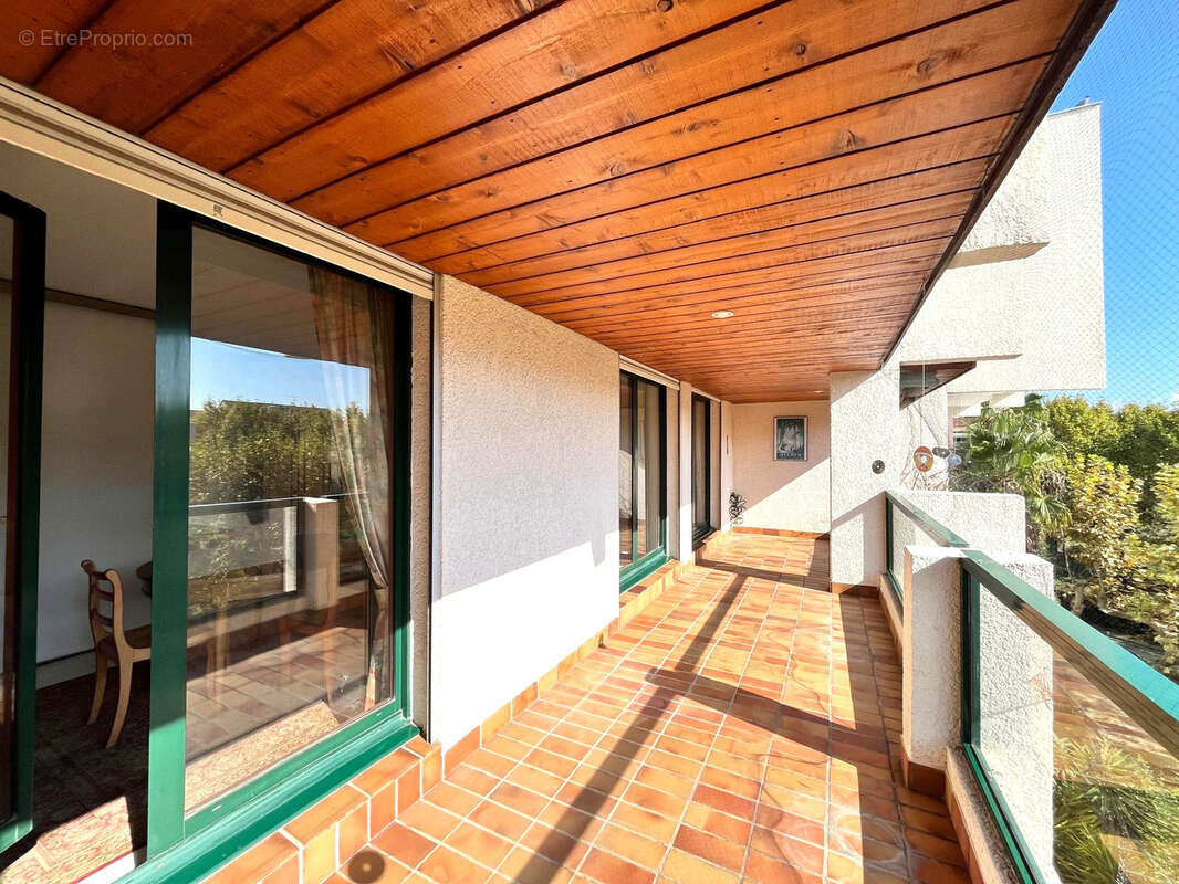 Appartement à HYERES