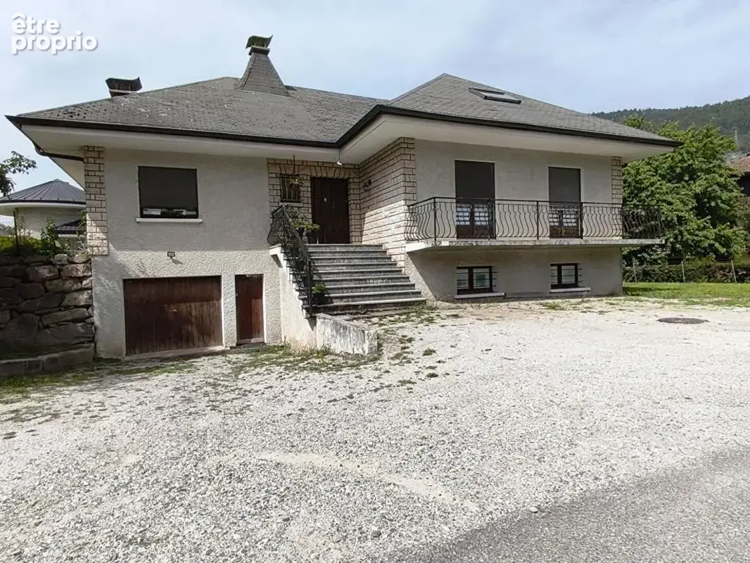 Maison à THYEZ
