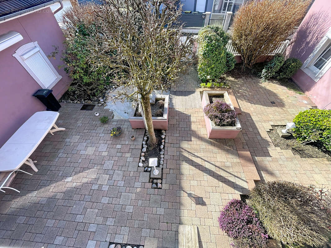 Maison à AUDINCOURT