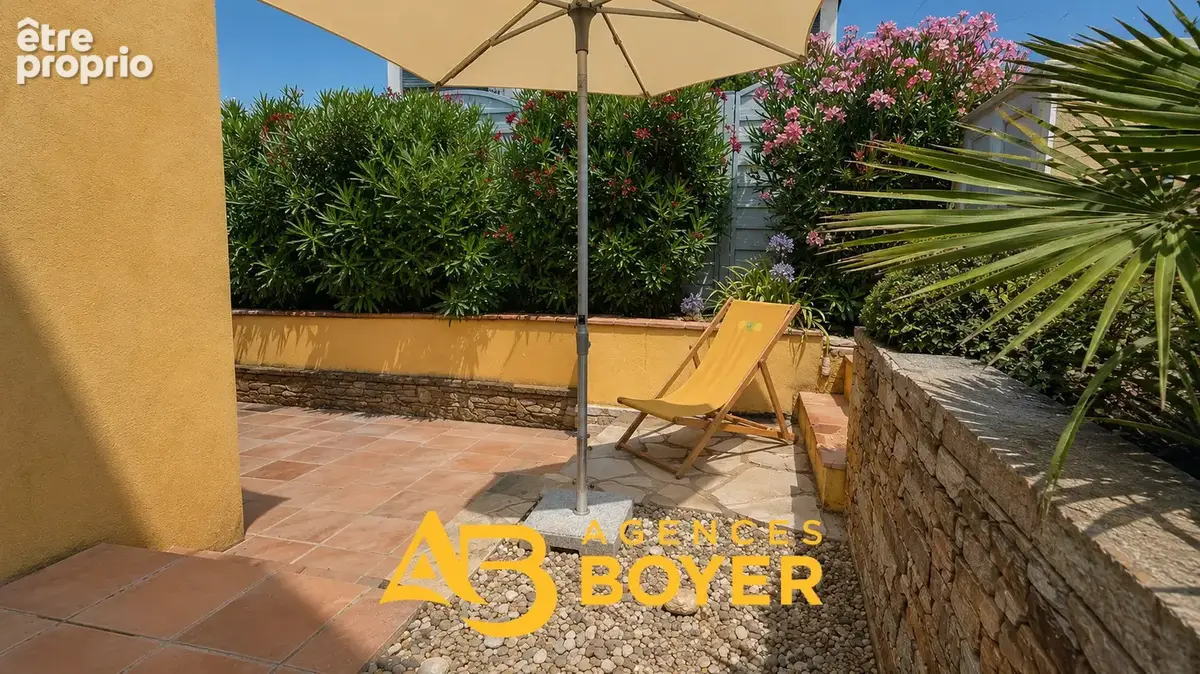BANDOL - Comme une Maison à Deux Pas du Port : T3 Duplex avec Jardin Privatif et Stationnement - photo 5
