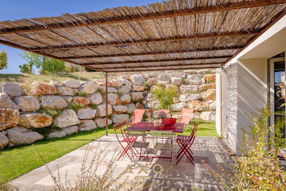 Maison à MOUSTIERS-SAINTE-MARIE