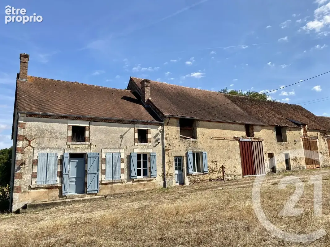 Maison à SAINT-AMAND-EN-PUISAYE