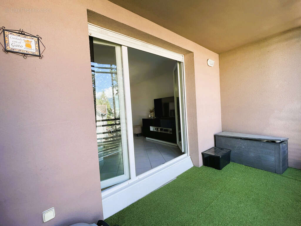 Appartement à GIERES