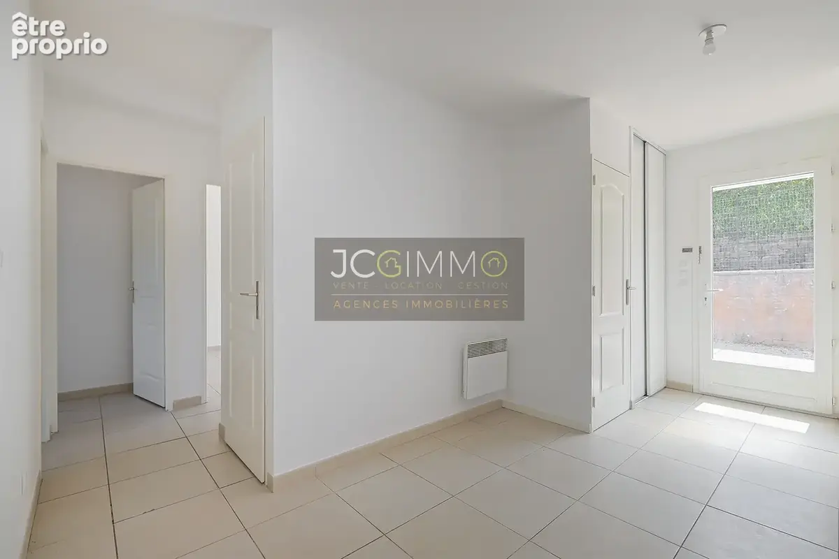 Maison T4 plain-pied 91m2 + garage et terrasse avec vue dégagée - Potentiel double logement ou agrandissement - photo 12