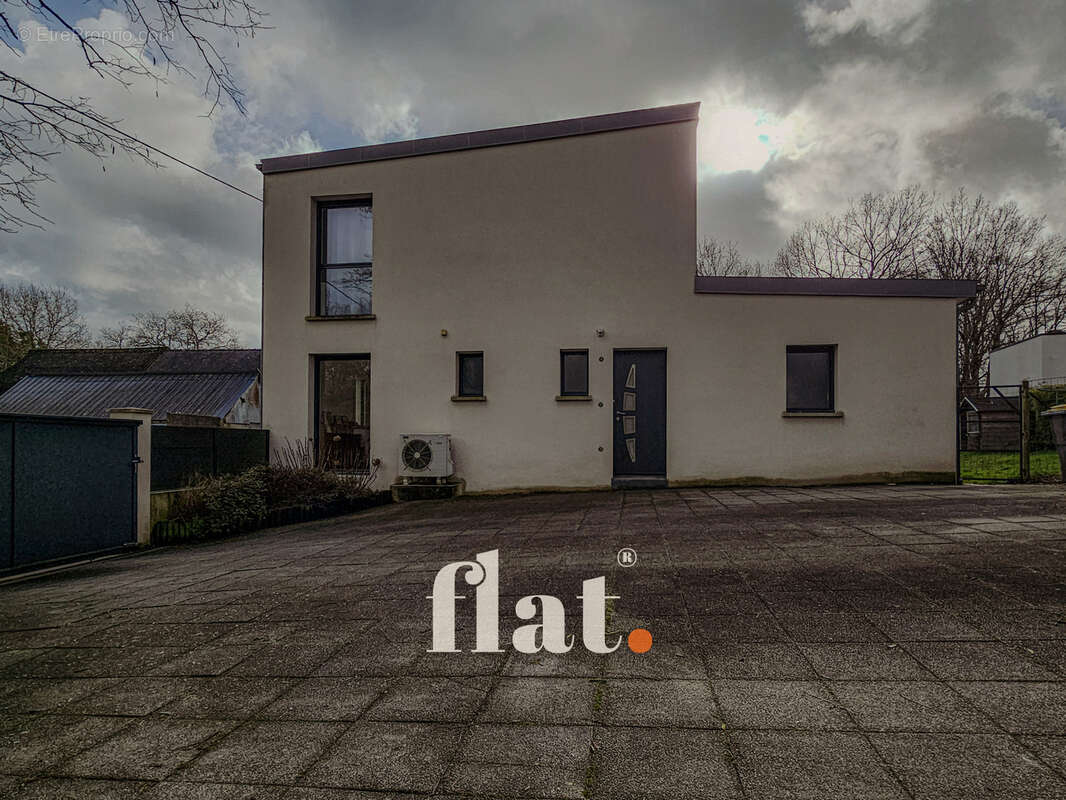 Maison à TREILLIERES