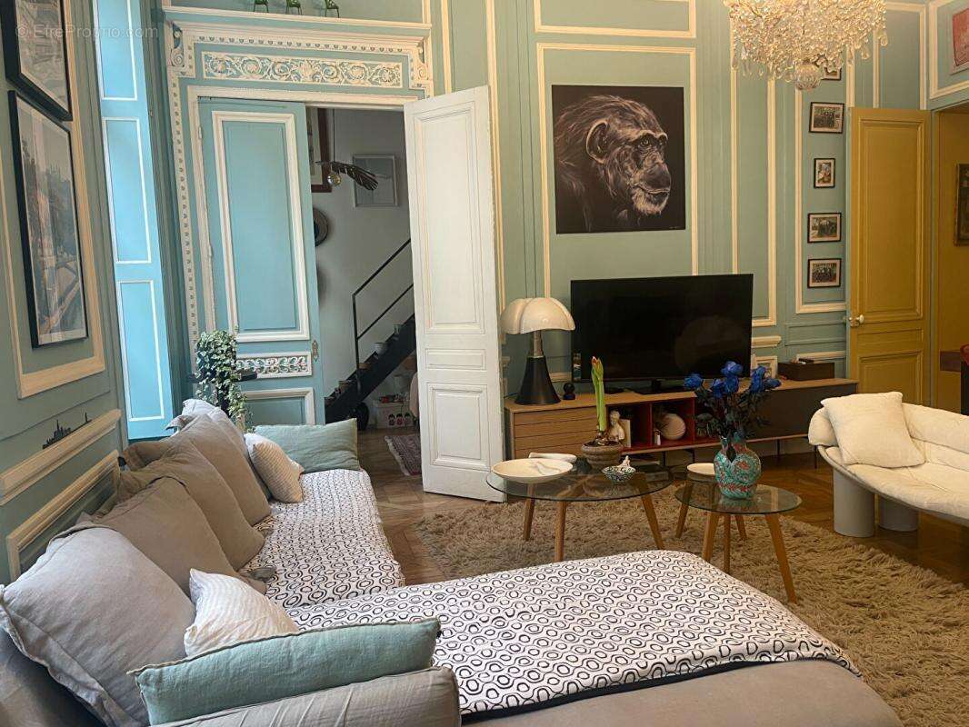 Appartement à LYON-1E