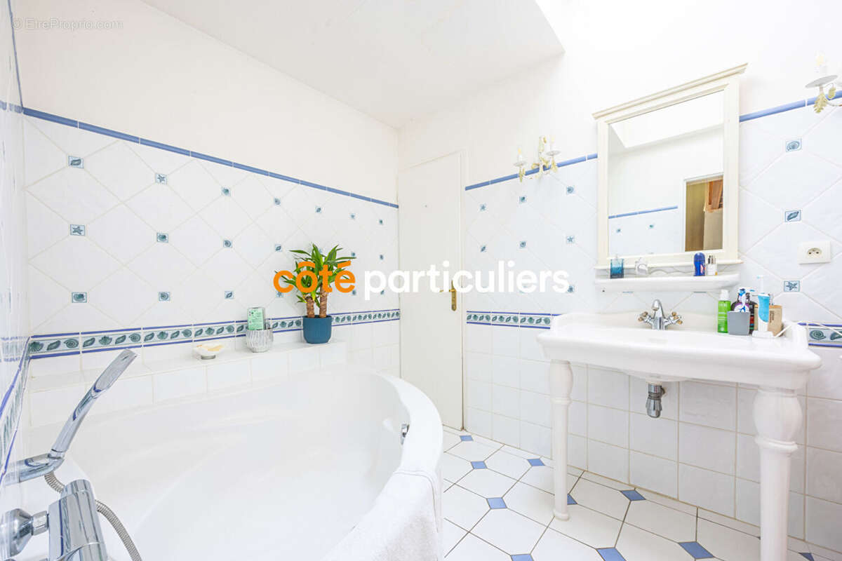 Maison à BASSE-GOULAINE