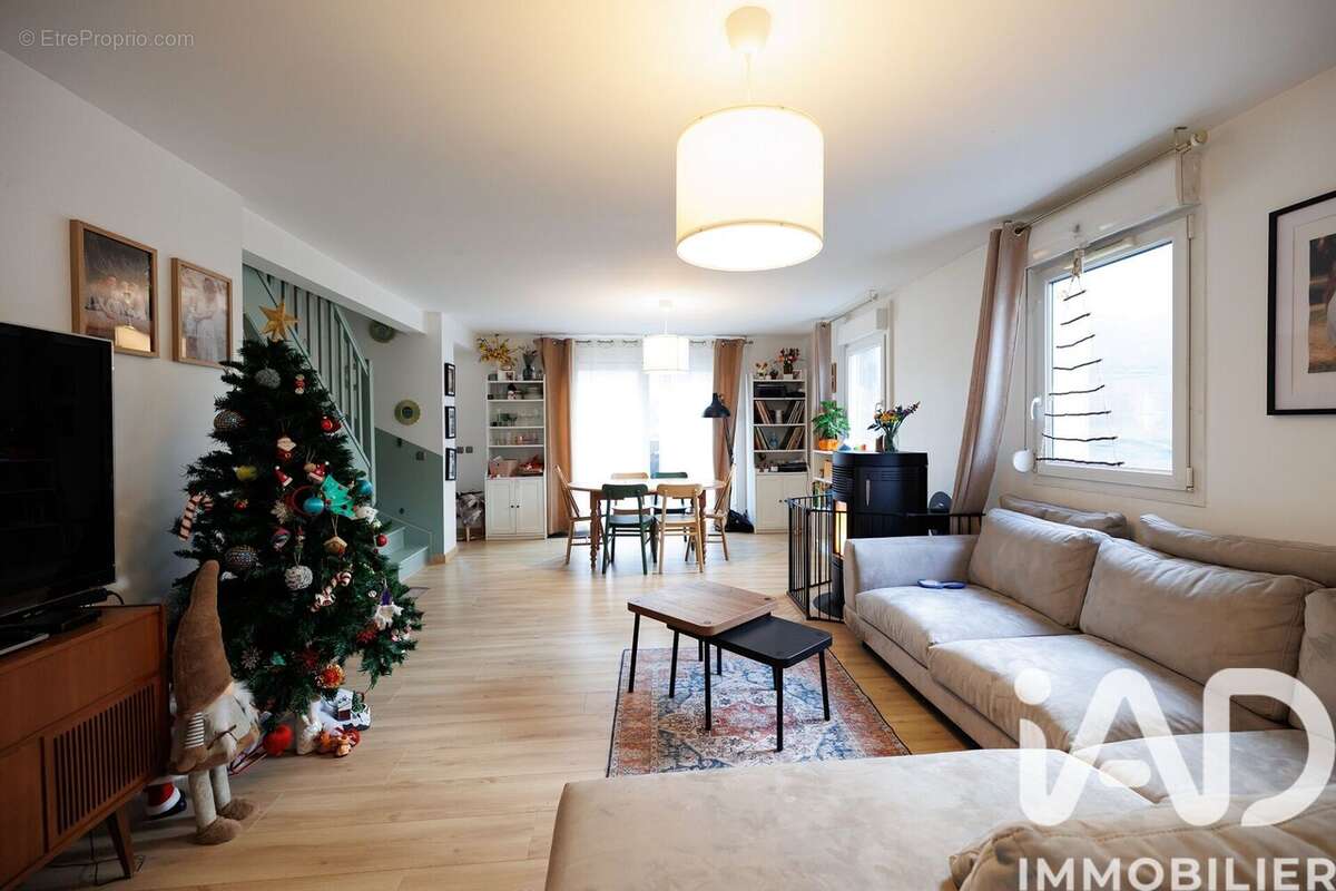 Photo 3 - Maison à HELSTROFF