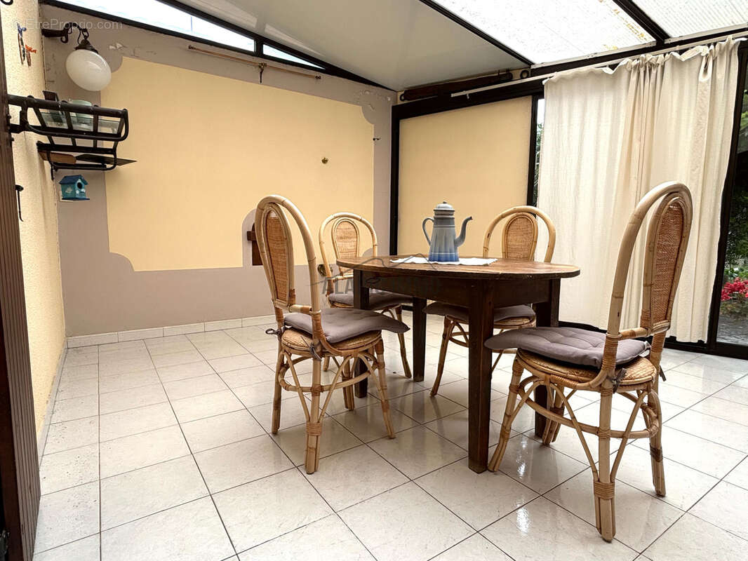 Joli pavillon avec garage et jardin - photo 17
