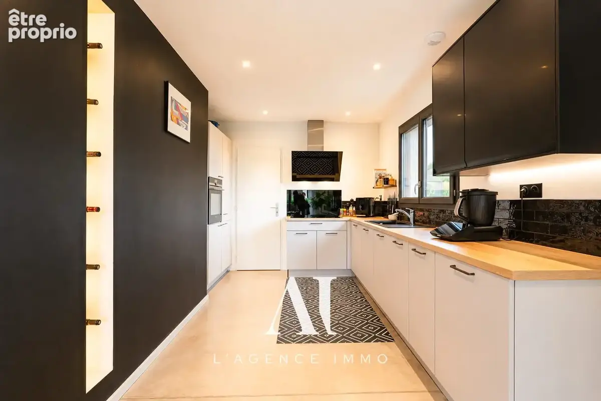 Maison 6 pièces 150 m² à vendre à Collonges (01550) - photo 6