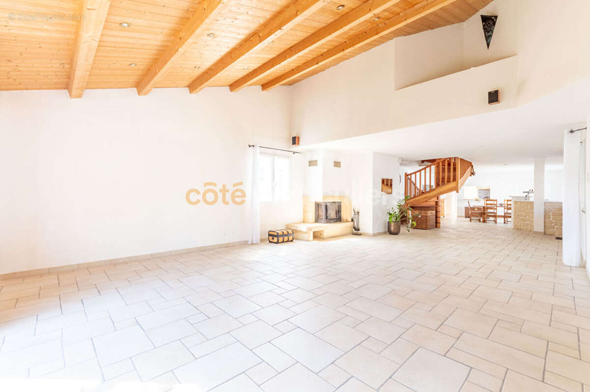 Maison à SAINT-HILAIRE-DE-RIEZ