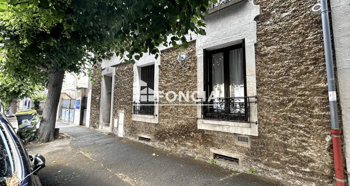Appartement à CORBEIL-ESSONNES