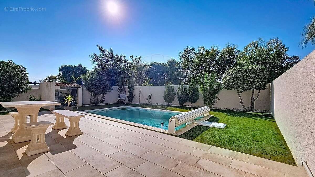 Maison à CANET-EN-ROUSSILLON