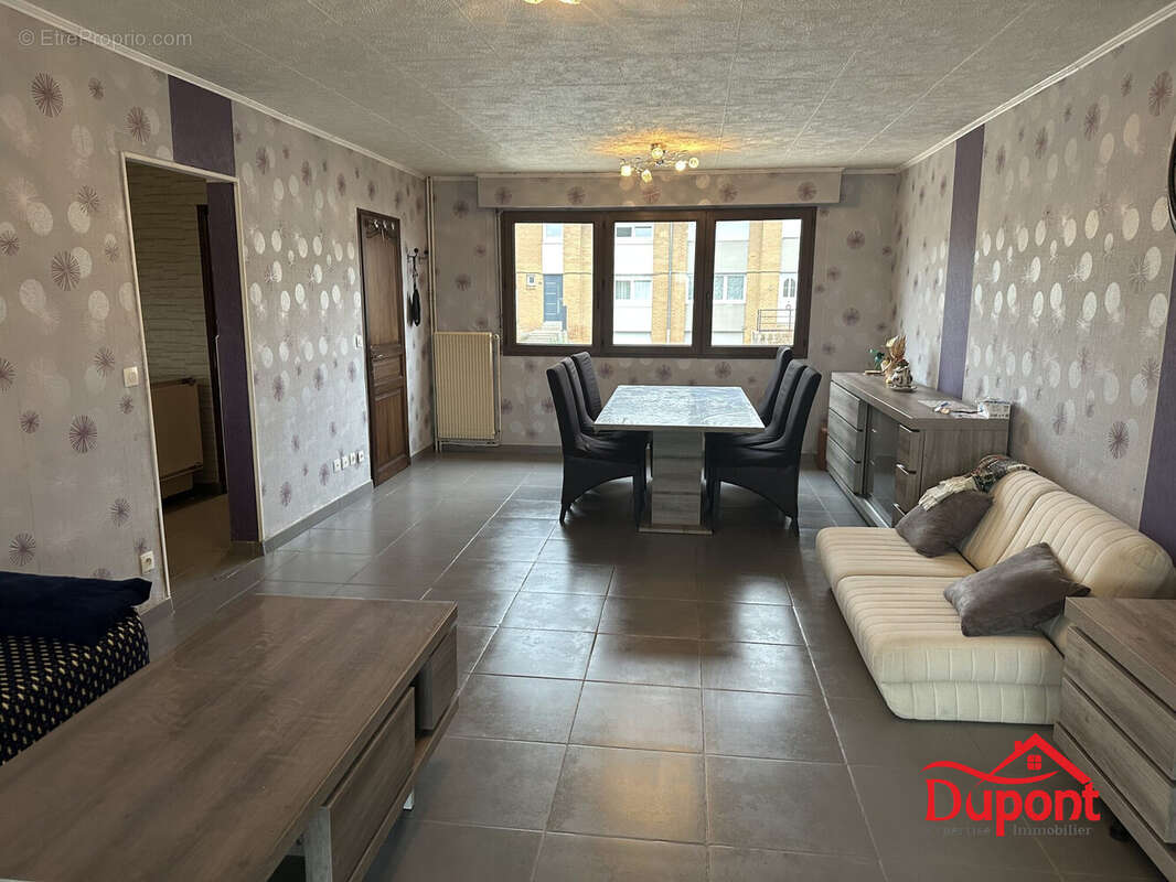 Maison à DOUCHY-LES-MINES