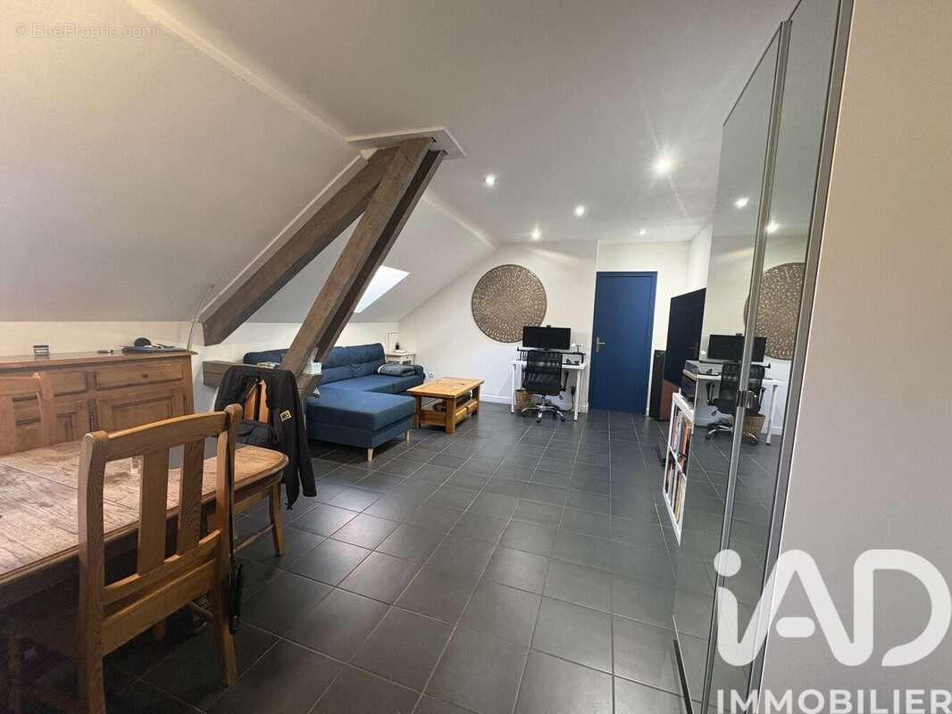 Photo 5 - Appartement à SAINT-ETIENNE-DE-CUINES